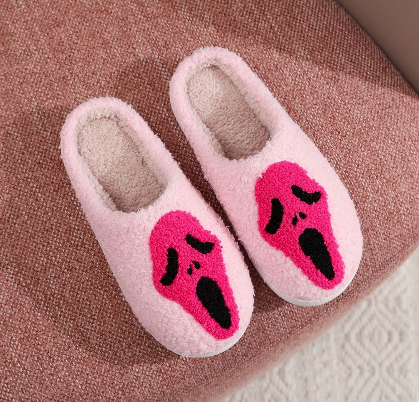 Halloween Screaming Skull Pattern Unisex Home Winter Fur Slippers